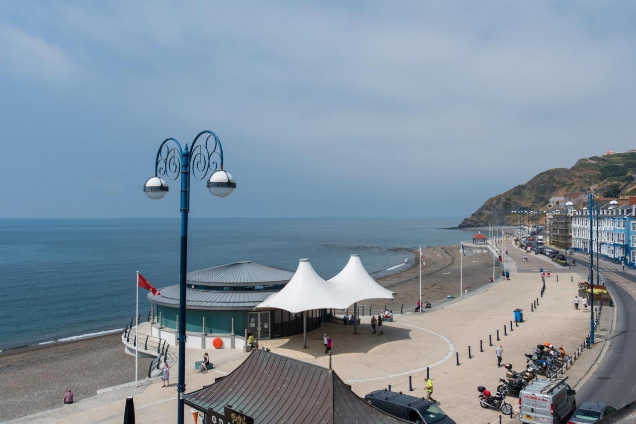 Starling View Boutique Stunning Seafront View Apartment Aberystwyth Exterior photo
